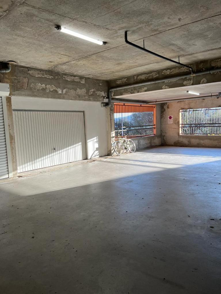 Appartement Vue Sur Mer, Piscine, Garage Prive Борм-ле-Мімоза Екстер'єр фото
